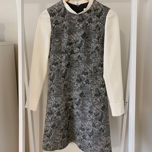 New long sleeve midi dress